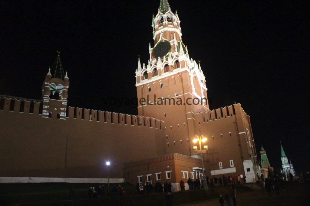 voyageLlama, moscow, russia, kremlin