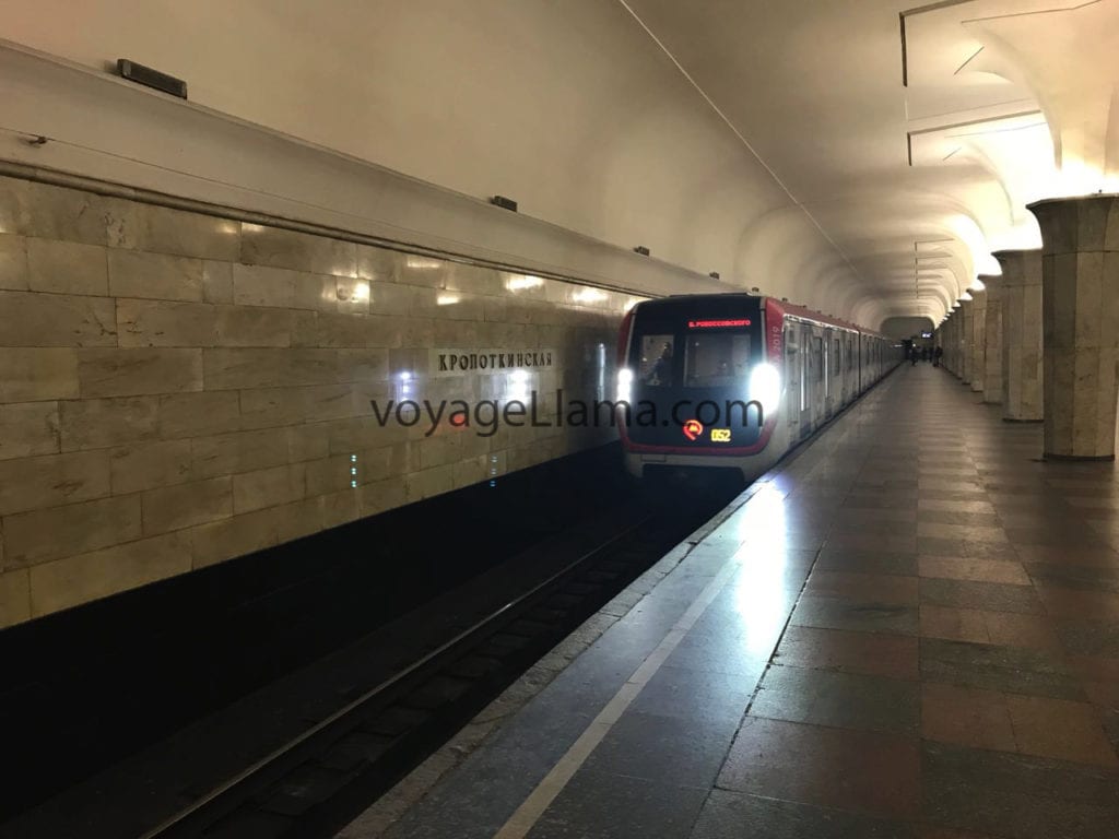 voyageLlama, moscow, russia, metro